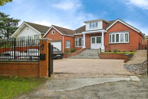 Robin Hood Lane, Chatham, Kent, ME5