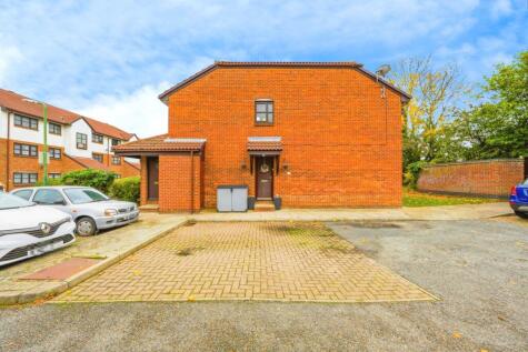 Unicorn Walk, GREENHITHE, Kent, DA9