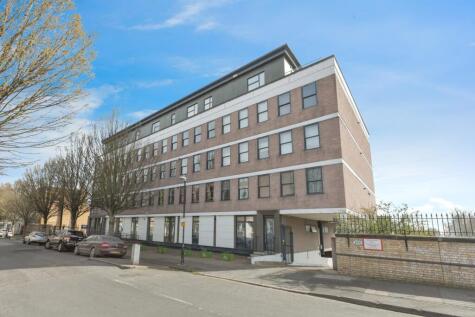 The Grove, Gravesend, Kent, DA12