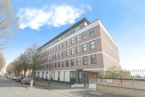 The Grove, Gravesend, Kent, DA12