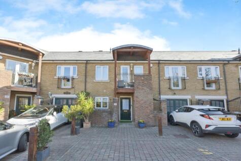 Lightermans Way, Greenhithe, Kent, DA9