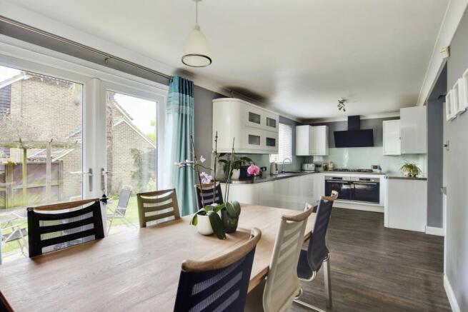 Kitchen Diner