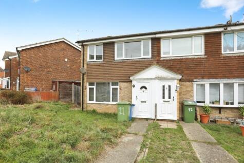 Bucklers Close, Warden, Sheerness, Kent, ME12