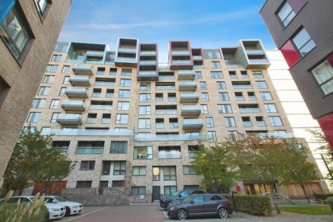 Peartree Way, London, SE10