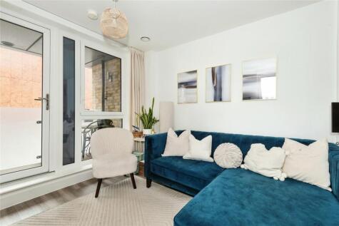 Marketfield Way, Redhill, Surrey, RH1