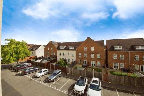 Cambridge Close, BARNET, Hertfordshire, EN4