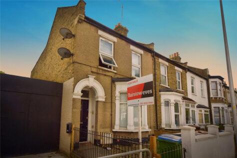 Cann Hall Road, London, E11