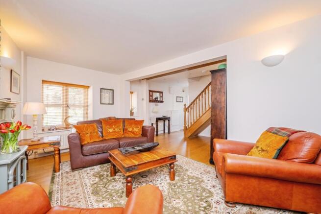 Living Room 4
