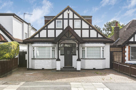 Myddelton Park, Whetstone, N20