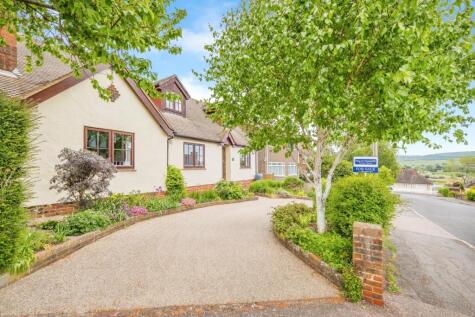 Castle Way, Steyning, West Sussex, BN44