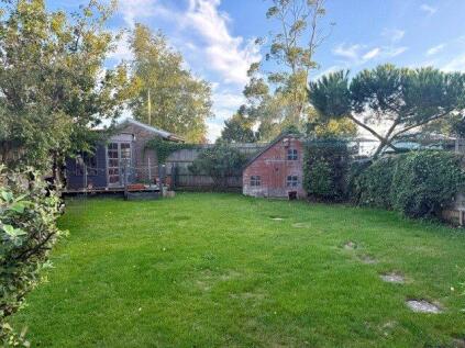 School Road, Upper Beeding, West Sussex, BN44