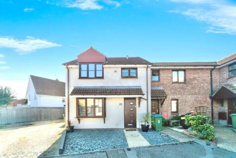 Henderson Walk, Steyning, West Sussex, BN44