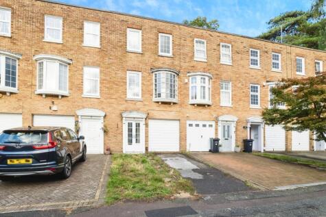 Hawthorns, WOODFORD GREEN, Essex, IG8