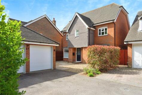 Dean Way, Storrington, Pulborough, West Sussex, RH20