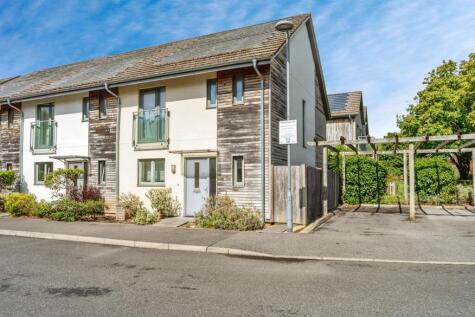 Lloyd Road, Chichester, West Sussex, PO19