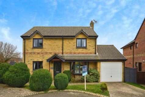 Goldcrest Close, Newport, Isle of Wight, PO30