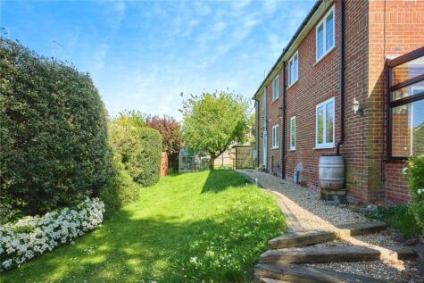Summers Lane, Totland Bay, Isle of Wight, PO39