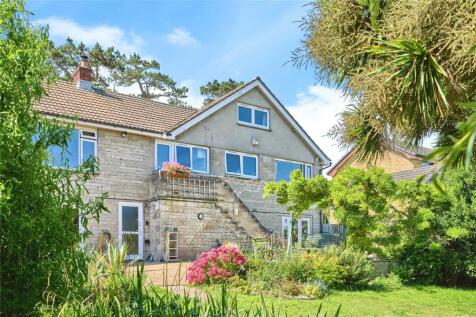 The Mall, TOTLAND BAY, Isle of Wight, PO39