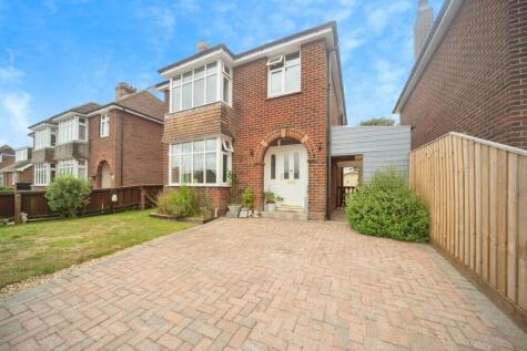 Sunningdale Road, Newport, Isle of Wight, PO30