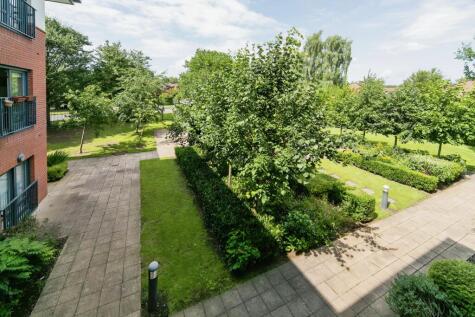 Abbots Wood, Chester, CH2