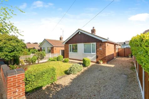 Speeds Way, Farndon, Chester, Cheshire, CH3