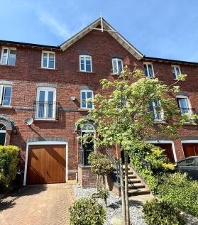 Walls Avenue, Chester, Cheshire, CH1