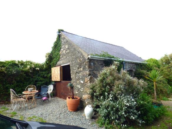 Outbuilding