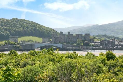 Albert Drive, Deganwy, Conwy, LL31