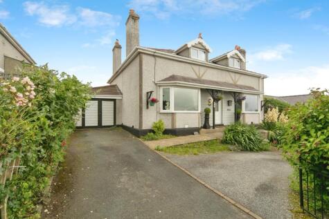 Bay View Road, Benllech, Isle Of Anglesey, Sir Ynys Mon, LL74