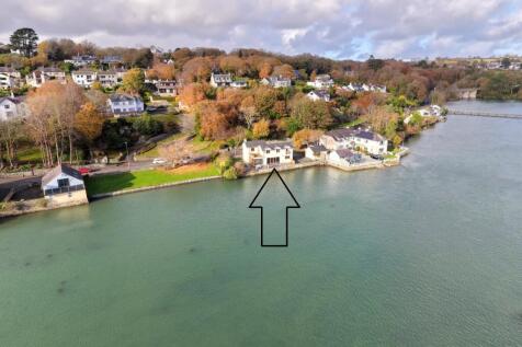 Cadnant Road, Menai Bridge, Sir Ynys Mon, LL59