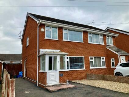 Clwyd - 3 bedroom semi-detached house for sale