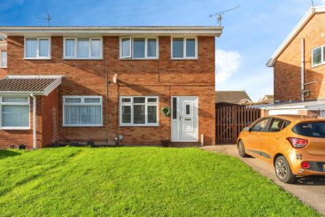 Lon Cadfan, Prestatyn, Denbighshire, LL19
