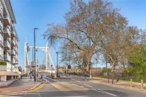 Albert Bridge Road, London, SW11