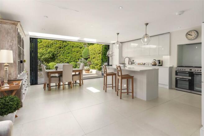 Kitchen/Reception