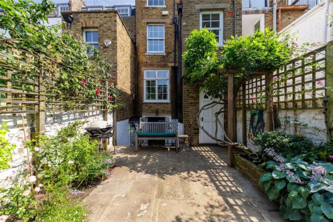 West Facing Garden