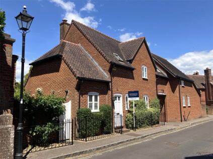 Grove Road, Lymington, Hampshire, SO41