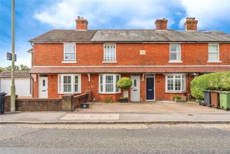 Catherington Lane, Waterlooville, Hampshire, PO8