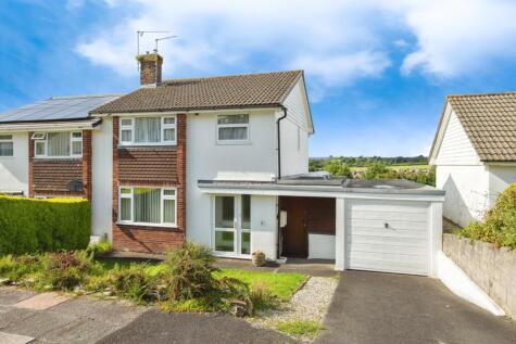 Sandra Way, Bodmin, Cornwall, PL31