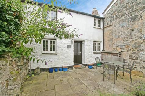 Churchtown, HELSTON, Cornwall, TR12