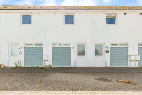 Penmur Road, Newquay, Cornwall, TR7