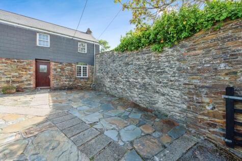 Egloshayle Road, Wadebridge, Cornwall, PL27