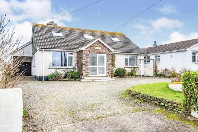 5 Bedroom Bungalow For Sale In Homer Park Road Trevone Padstow