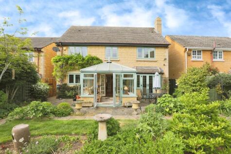 Mills Close, Broadway, Worcestershire, WR12