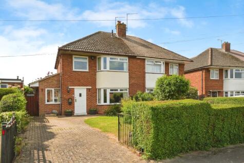 South View Way, Prestbury, Cheltenham, Gloucestershire, GL52