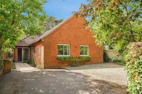 Lyefield Road West, Charlton Kings, Cheltenham, Gloucestershire, GL53