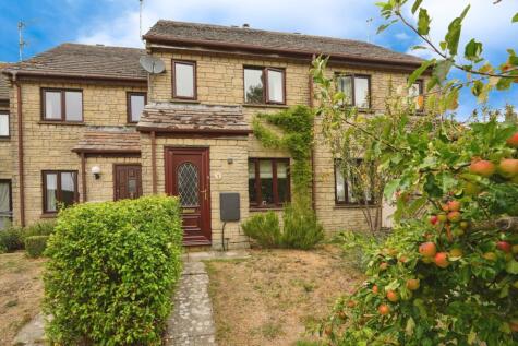 Short Hedges Close, Northleach, Cheltenham, Gloucestershire, GL54