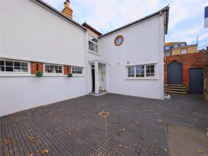 Rodwell Road, Weymouth, Dorset, DT4