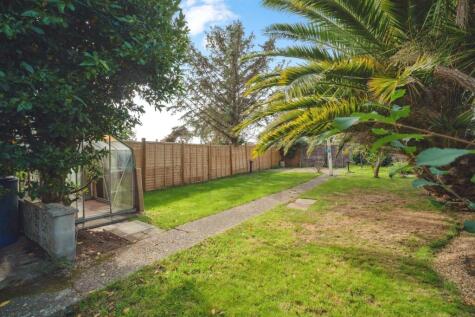 Dawlish Crescent, Weymouth, Dorset, DT4