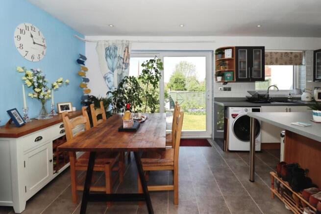 Dining To Kitchen