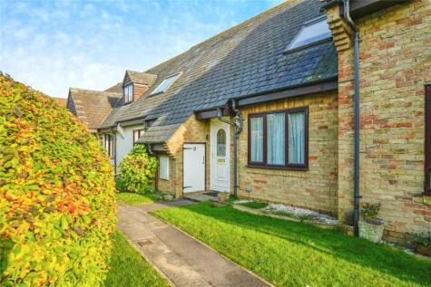 Fieldcourt Farmhouse, Courtfield Road, Quedgeley, Gloucester, GL2